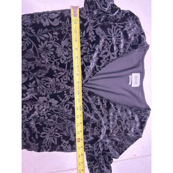SAYLOR Black Velvet Burnout Floral Pattern Romper with Long Sleeves. Size S - Picture 5 of 6